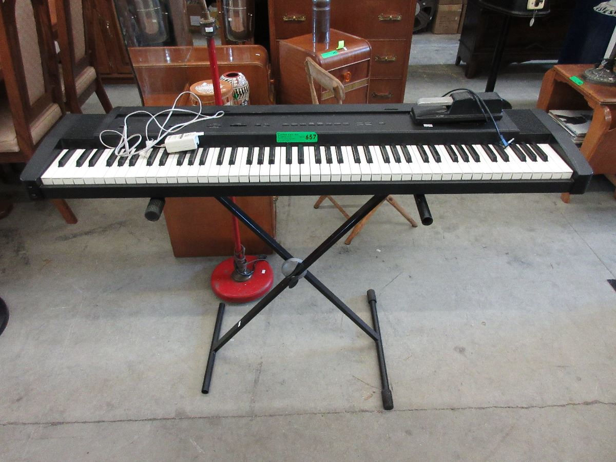 Roland ep.9 digital piano with stand & foot pedal