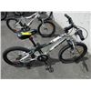 Image 1 : Child's  "Avigo"  Bike - used