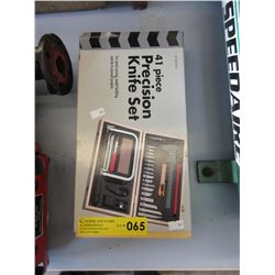 41 Piece Precision Knife Set - Like New