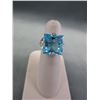 Image 1 : 16.15 CT Solitaire Blue Topaz Ring