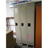 Image 1 : 3 Unit locker - used
