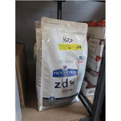 4 x 4LB bags of "Hills" dry cat food