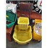 Image 1 : Industrial mop bucket - used