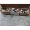 Image 1 : 3 Boxes of glazed pottery