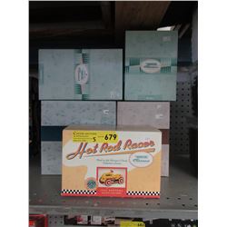 5 Hallmark Die-Cast scale model cars