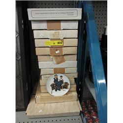 14 Collector plates with original boxes