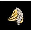 Image 1 : 0.95ctw Diamond Ring - 10KT Yellow Gold