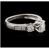 Image 1 : 14KT White Gold 0.60ctw Diamond Ring