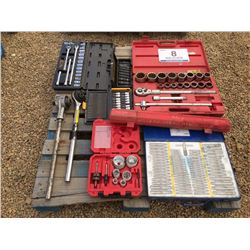 TAP & DIE SET