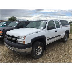 2006 CHEV SILVERADO 2500HD P/U