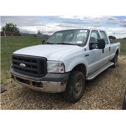 2005 FORD F350 CREWCAB P/U