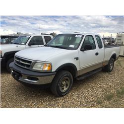 1998 FORD F150 E-CAB P/U