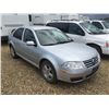 Image 2 : 2008 VOLKSWAGEN CAR