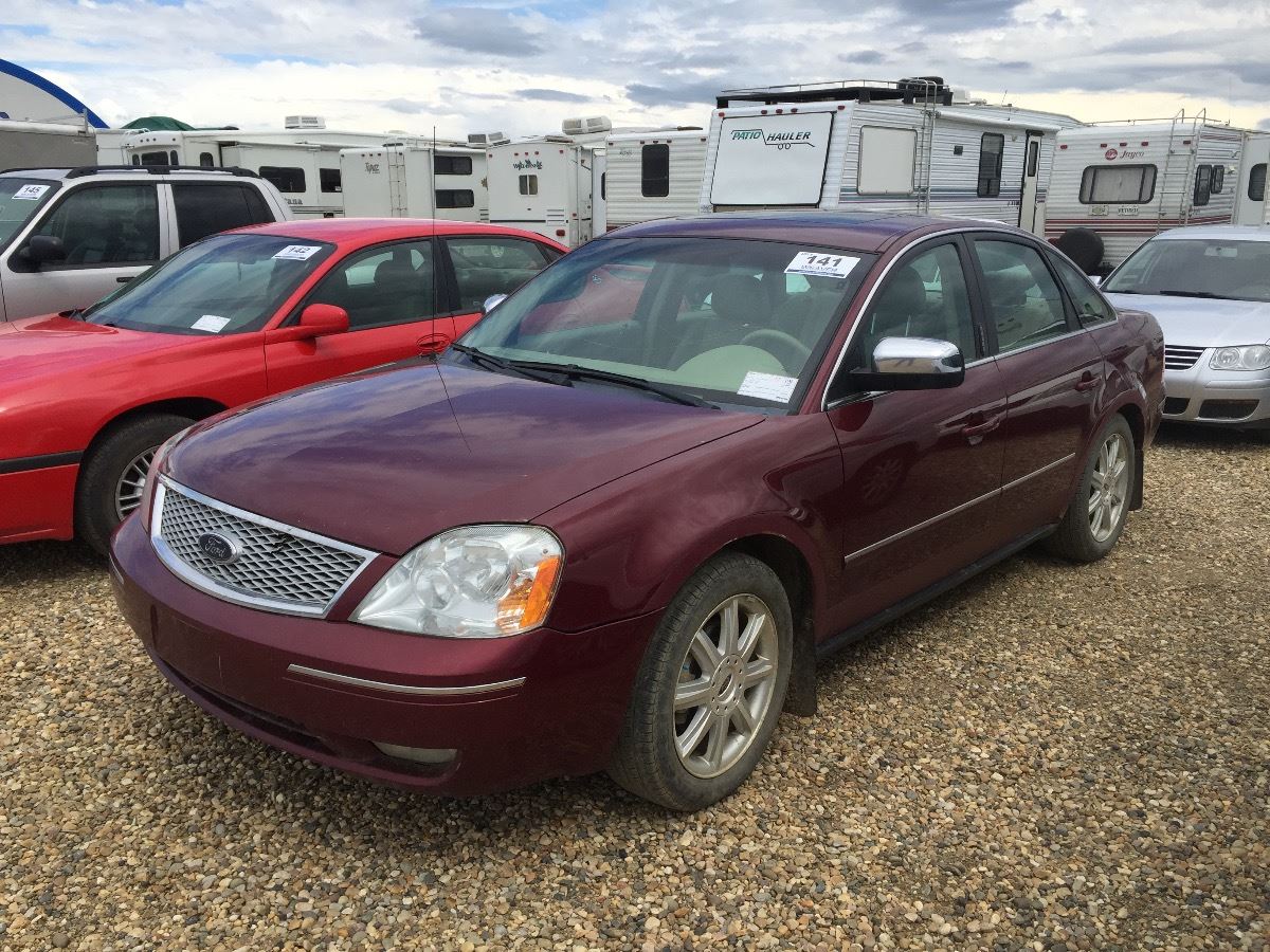 2005 FORD 500 CAR 2005-ford-500-car
