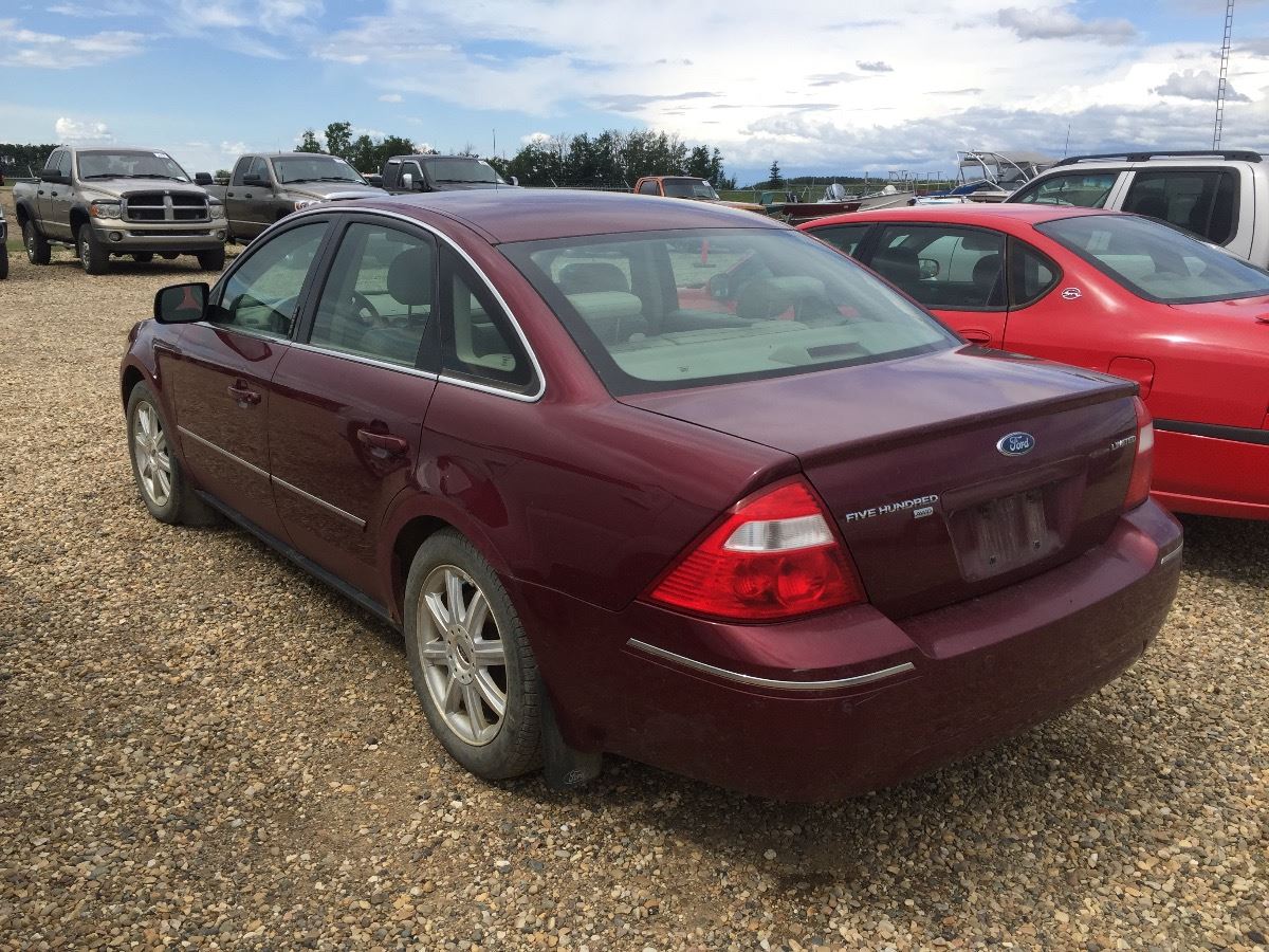 2005 FORD 500 CAR 2005 ford 500 car
