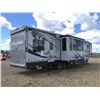 Image 3 : 2013 CYCLONE TOY HAULER TRAVEL TRAILER