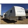 Image 2 : 2001 MONTANA 35 FT. 5TH WHEEL TRAVEL TRAILER