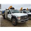 Image 2 : 2008 F550 FORD PICKER TRUCK