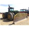 Image 2 : 1983 JOHN DEERE 8650 4WD TRACTOR