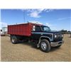 Image 2 : 1978 GMC M6500 S/A GRAIN TRUCK