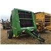 Image 2 : 1992 JOHN DEERE 535 ROUND BALER