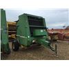 Image 2 : JOHN DEERE 530 ROUND BALER