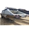 Image 2 : 1976 MCCOY T/A CROSS DUMP GRAVEL TRAILER
