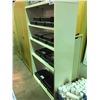 Image 2 : 5' X 3' OFF WHITE METAL OFFICE SHELVING UNIT