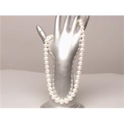 Cultured Pearl Necklace