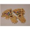 Image 1 : Pr Fine Old Silk Embroidered Gauntlets