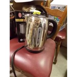 EKECTRIC KETTLE - RUSSELL HOBBS - STR