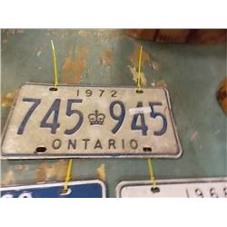 VINTAGE LICENSE PLATES - 2 TTL - 1972