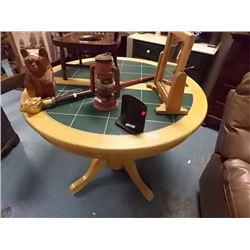 MAPLE & TILE ROUND DINING TABLE