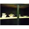 Image 2 : SHELF LOT COLLECTABLES