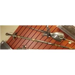 ORANATE HANDLE SPEAR