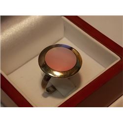 STERLING SILVER RING - ROUND WITH PINK INLAID GEM STAMPED 925