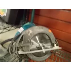 MAKITA SKIL SAW - WORKING
