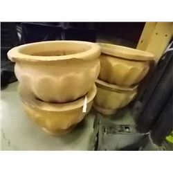 PLANT POTS - 4TTL
