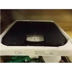 BATHROOM SCALE