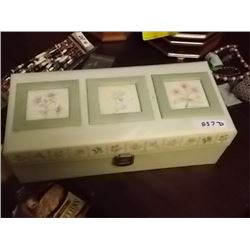 JEWELRY BOX & CONTENTS