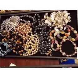 ASSORTED JEWELRY IN TRAY - BEADED  NECKLACES AND MORE