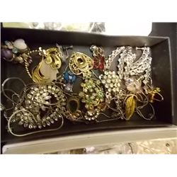 BOX OF ASSORTED RHINESTONE JEWELRY AND CHAINS
