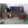 Image 1 : Desk with Computer and Chair