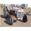 Image 5 : FORDSON 8N GAS TRACTOR