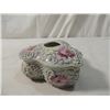 Image 2 : ANTIQUE RARE DETAILED VANITY HAIR HOLDER CERAMIC