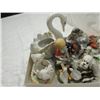 Image 3 : BOX LOT MIXED PLANTERS FIGURES ANIMALS MORE!!