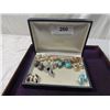 Image 3 : LOT LADIES VINTAGE JEWELRY CLIP EARRINGS