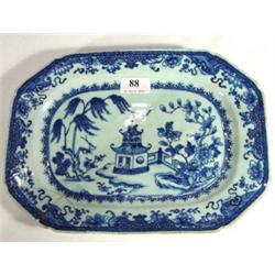 Chinese hand painted blue and white rectangular export meat plate decorated in the Willow pattern