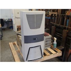 Rittal Enclosure Cooling Unit, SK 3304500