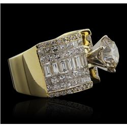 18KT Yellow Gold 5.61ctw Diamond Ring